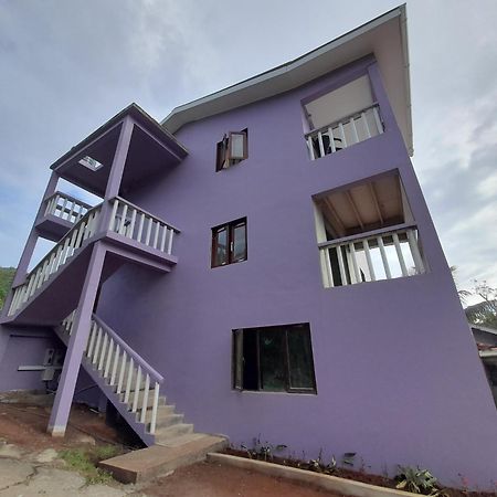 The Purple House Self Catering Seychelles Apartment Victoria Exterior photo