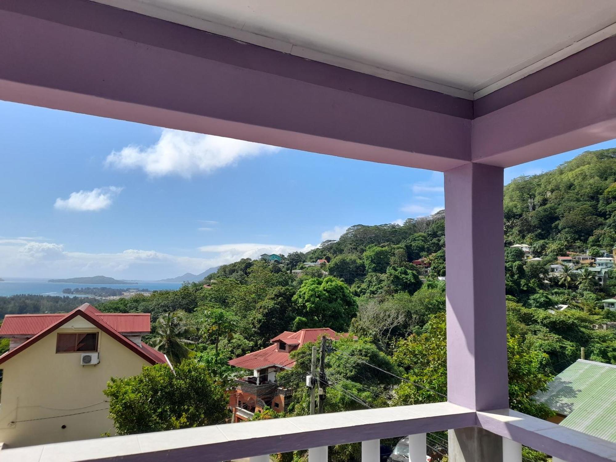 The Purple House Self Catering Seychelles Apartment Victoria Exterior photo